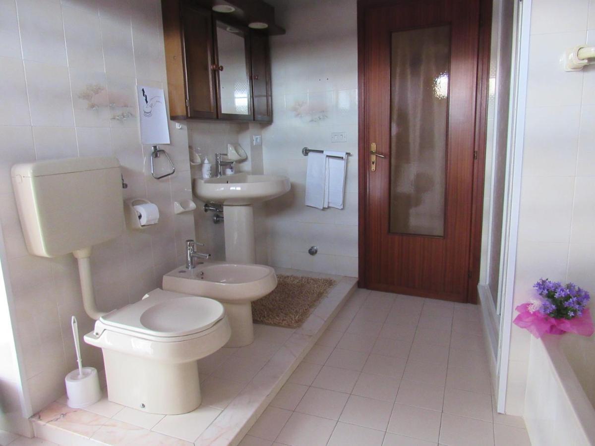 Emilia Apartment Agliano Terme Exterior photo
